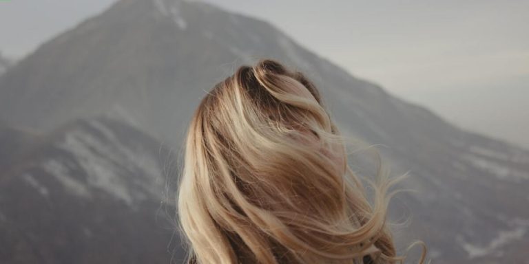 Long Hair Care Routine: Essential Guidelines for Luscious Locks